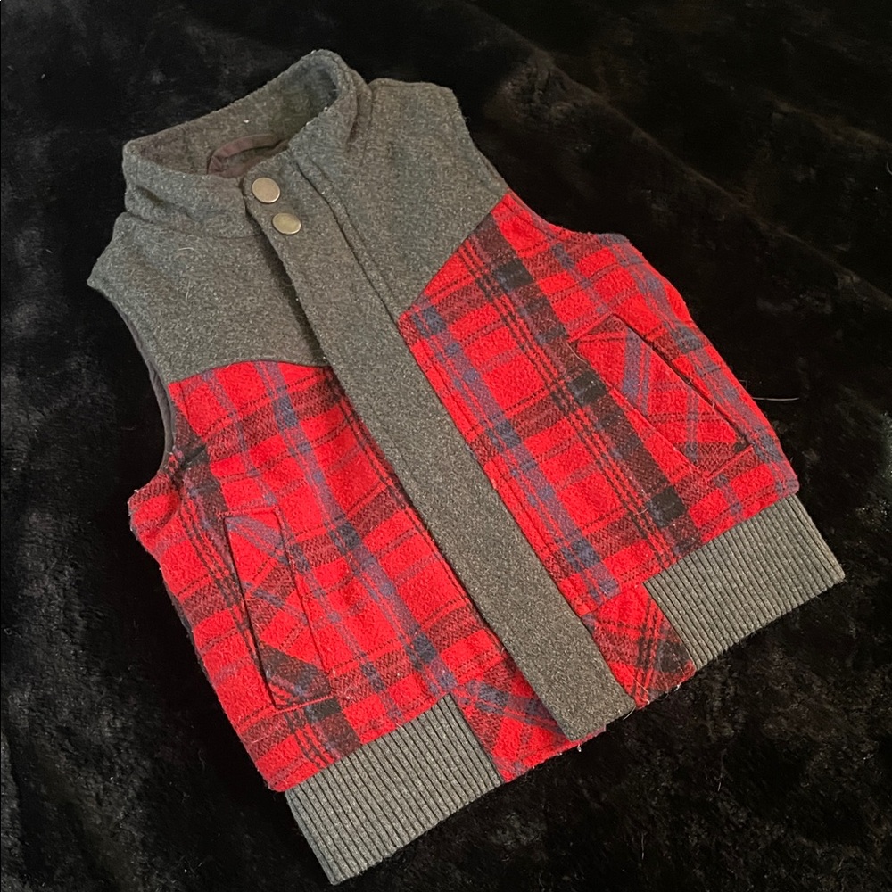 OshKosh B'gosh Red and Gray Plaid Vest as 18M Christmas Holiday Buffalo Plaid